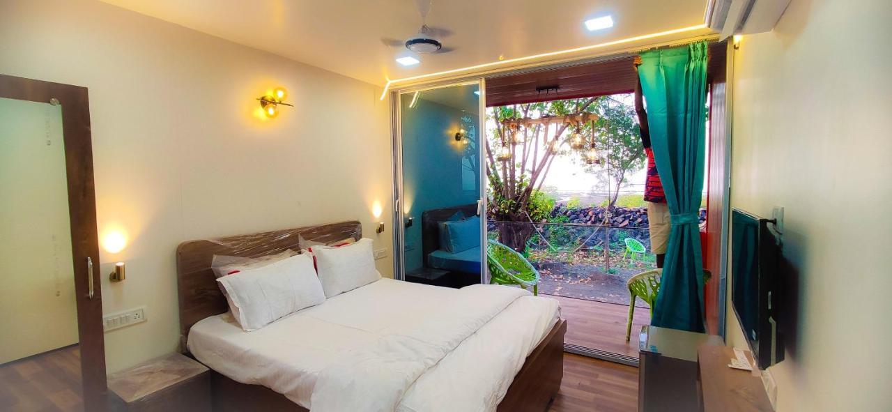 The Koasta Sea View Resort Korlai 外观 照片